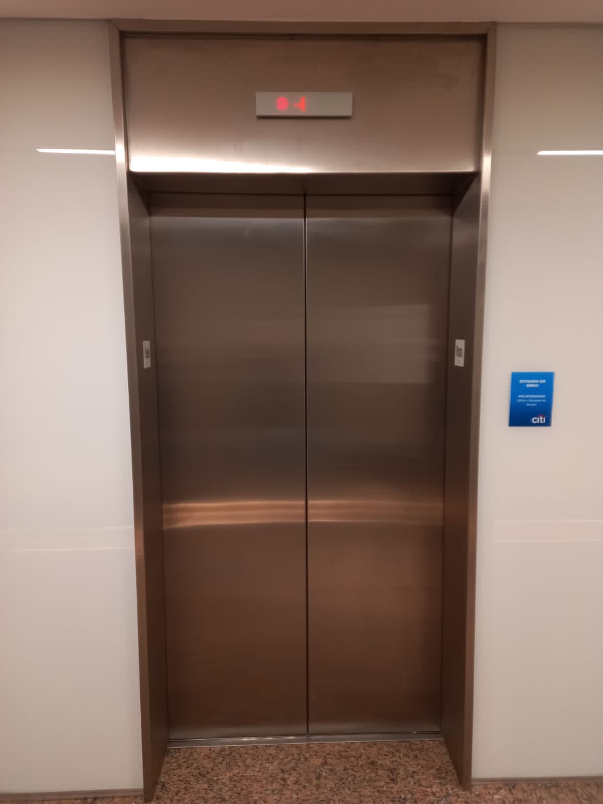 revestimento batente de elevador